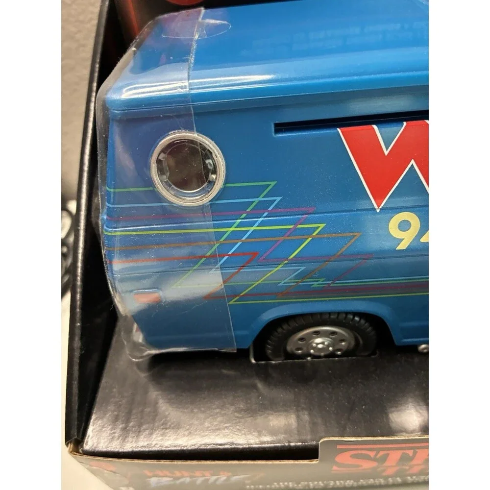 NEW 2025 Stranger Things Season 5 WSQK The Squawk Van Playset + Steve Figure